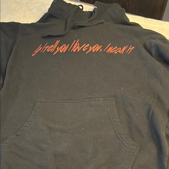 Stylish Black Graphic Hoodie - Picture 2 of 4